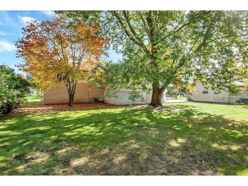 131 9th Ave SE, Saint Joseph, MN 56374