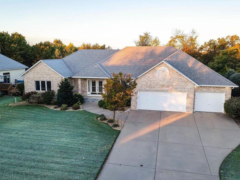 13848 Holly St NW, Andover, MN 55304