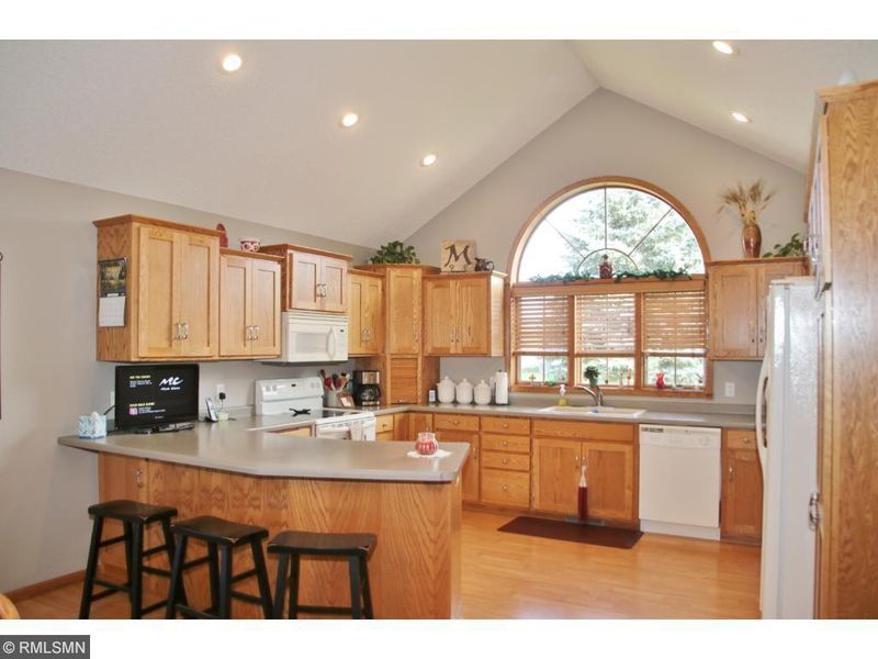 1410 3rd St N, Cold Spring, MN 56320
