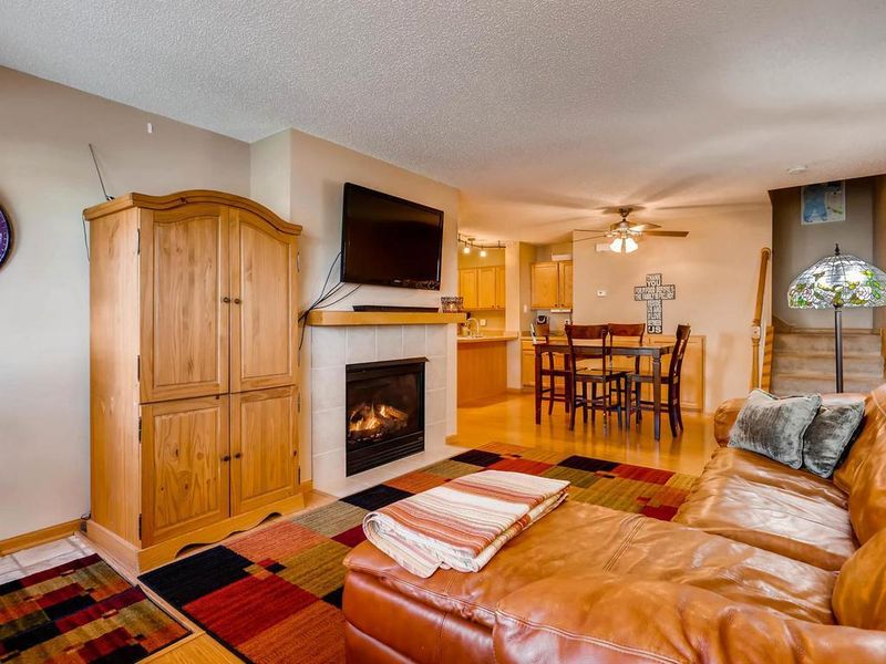 6221 Maclynn Ave NE, Otsego, MN 55301