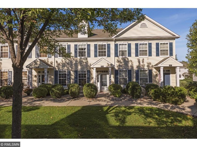 1629 Liberty Cir, Shakopee, MN 55379