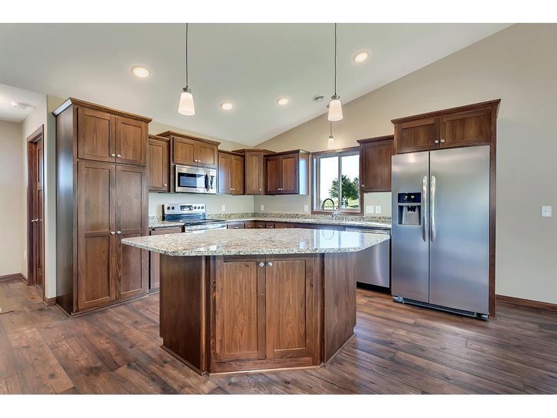3959 21st Ave S, Saint Cloud, MN 56301