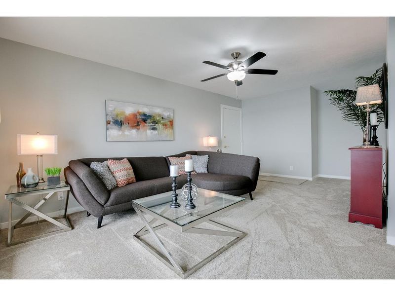 4363 Wilshire Blvd #212, Mound, MN 55364