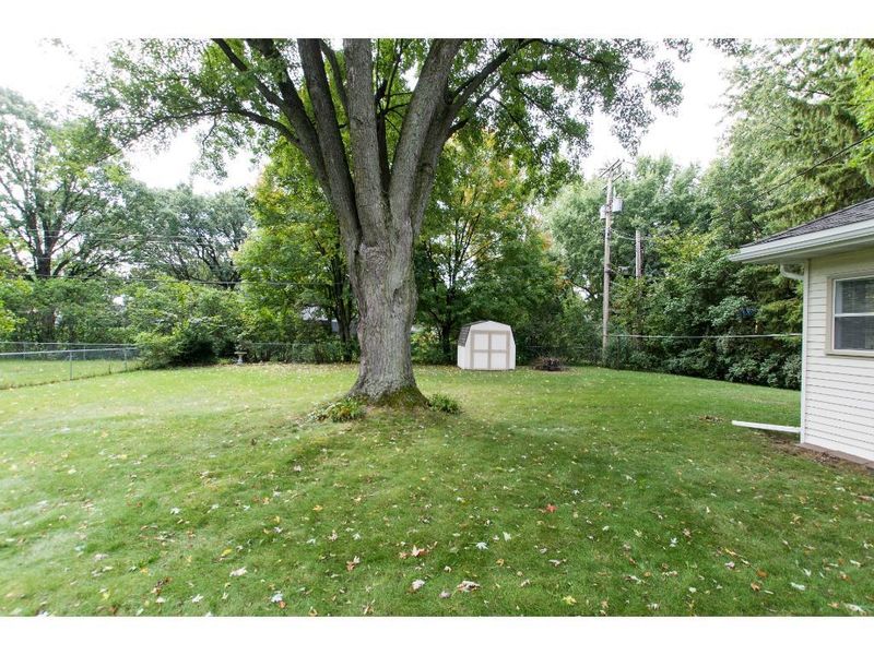 4862 104th Ave NE, Circle Pines, MN 55014