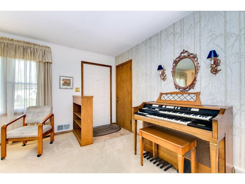 4862 104th Ave NE, Circle Pines, MN 55014