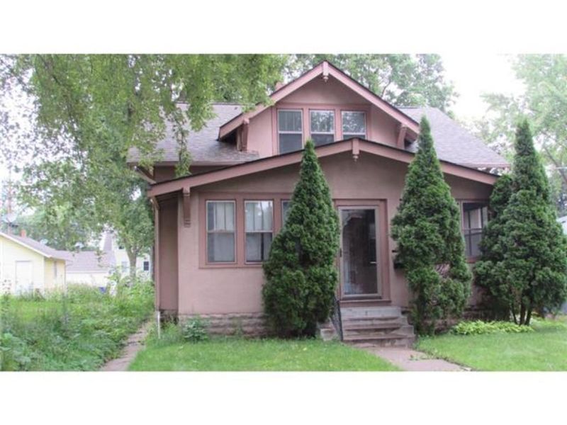 733 Orange Ave E, Saint Paul, MN 55106