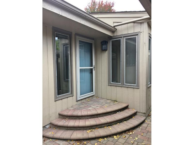 2750 Dale St N #52, Roseville, MN 55113