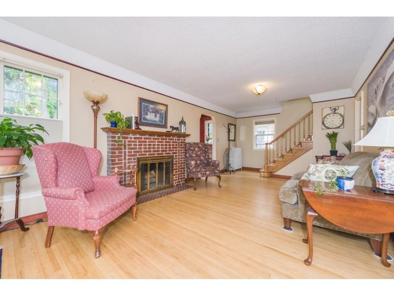 3409 E Minnehaha Pw, Minneapolis, MN 55417