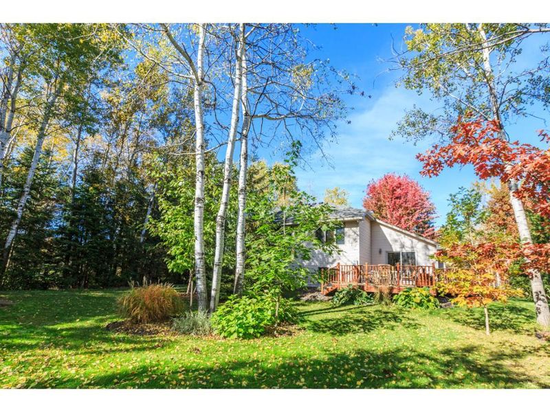 25105 Elk Trl, Wyoming, MN 55092