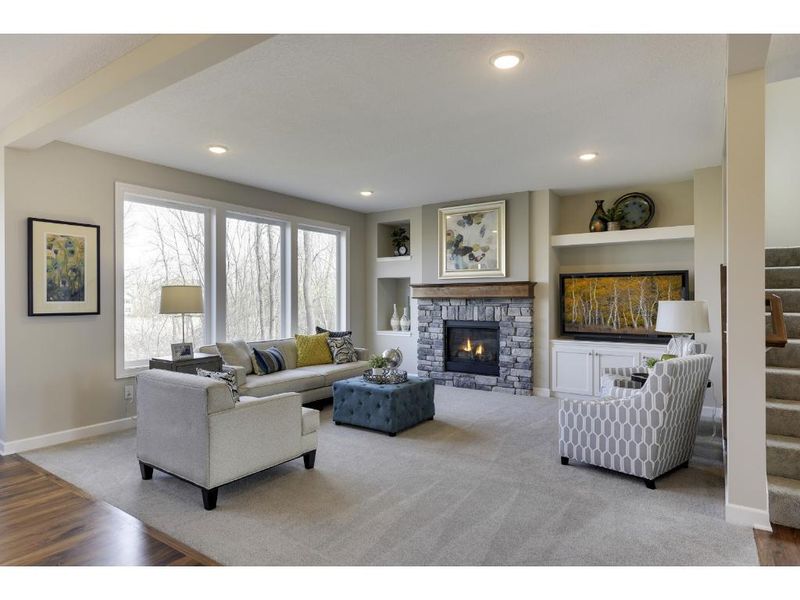 10024 Walnut Grove Ln N, Maple Grove, MN 55311