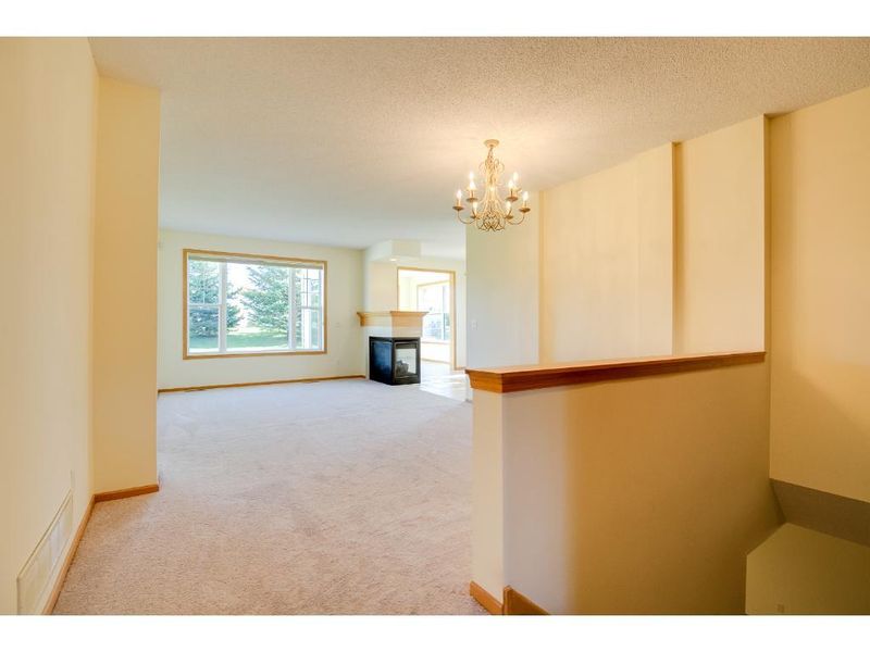 1091 Daylily Dr, Victoria, MN 55386