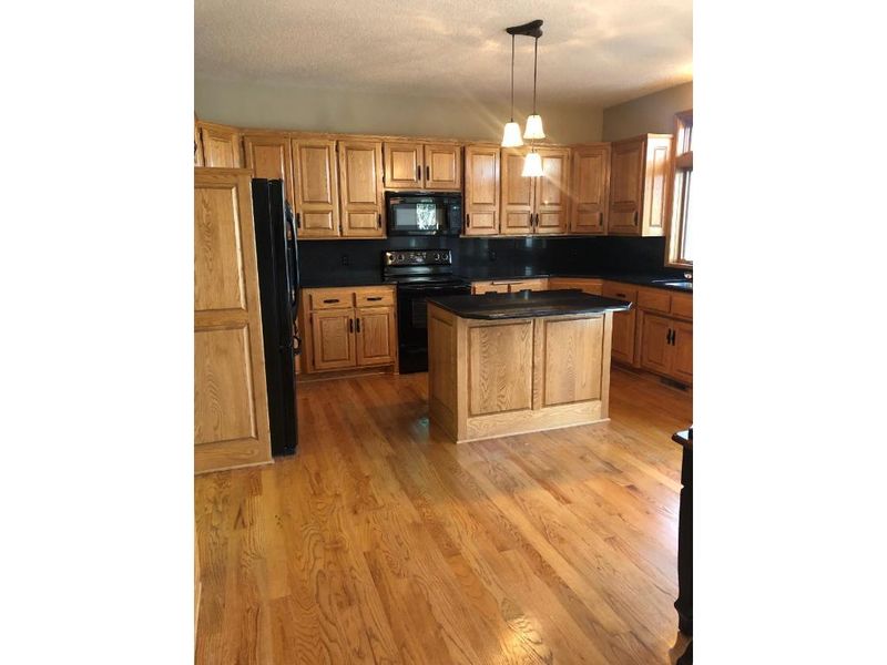 26652 Woodlands Pw, Zimmerman, MN 55398