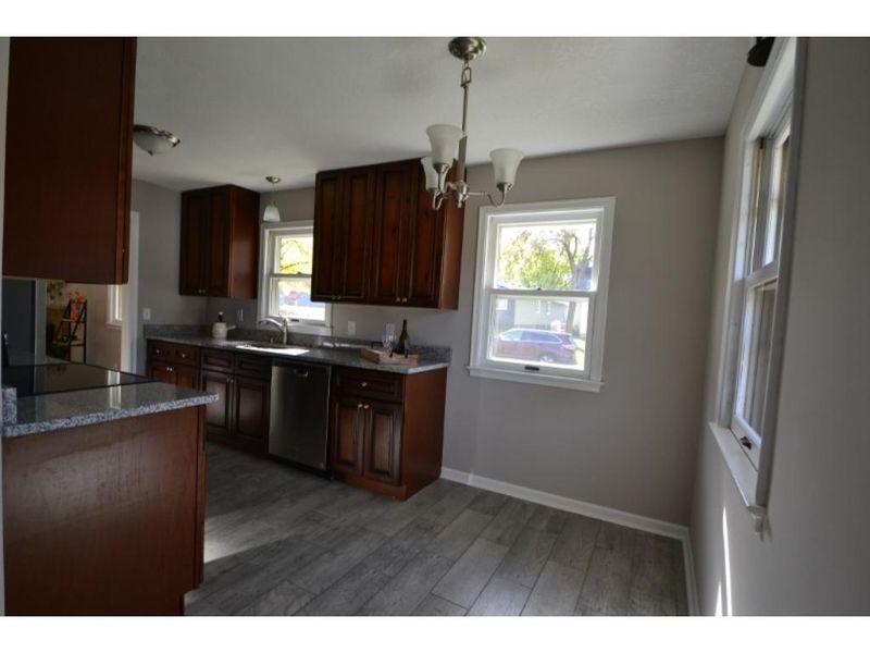 6144 15th Ave S, Minneapolis, MN 55423