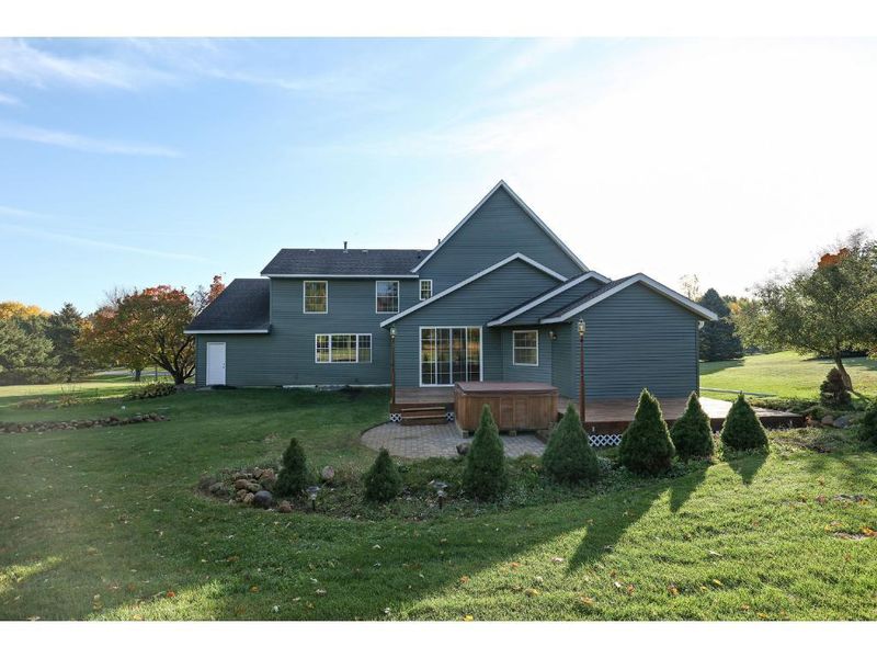 22315 Berring Ave, Farmington, MN 55024