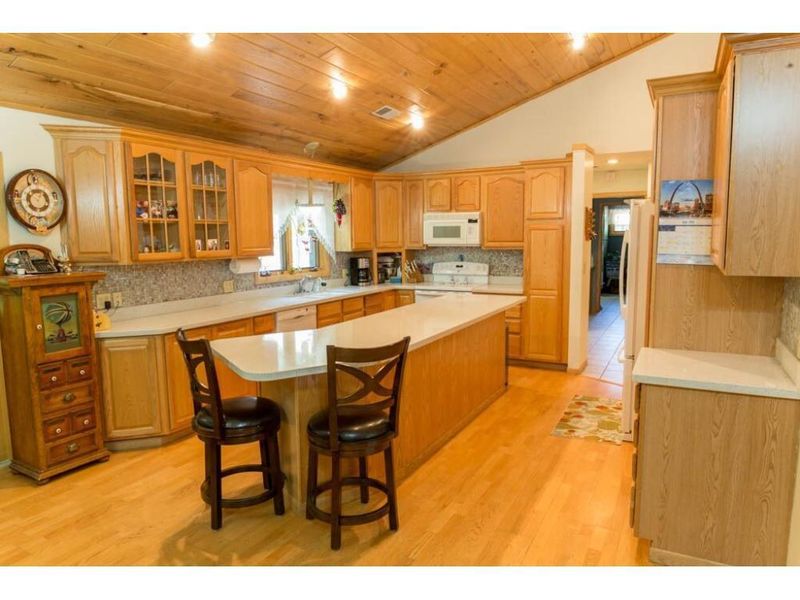 5046 County 7 NE, Remer, MN 56672