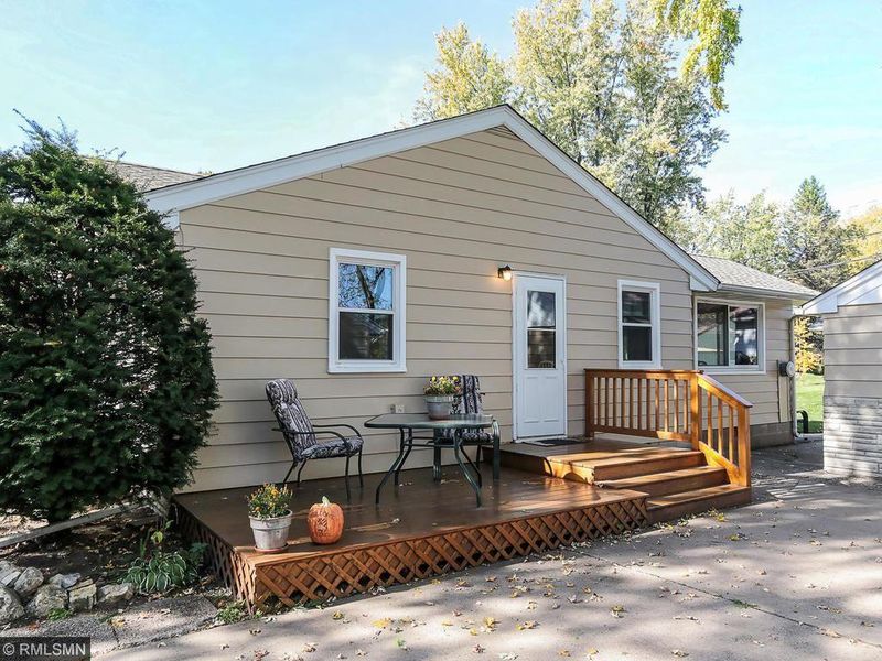 5300 Byron Ave N, Crystal, MN 55429