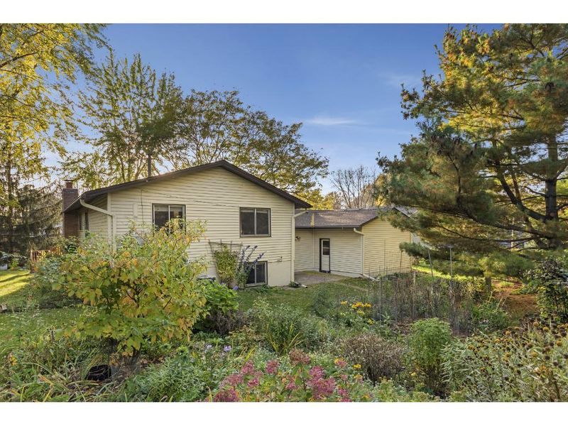 6532 Meadowlark Ln N, Maple Grove, MN 55369