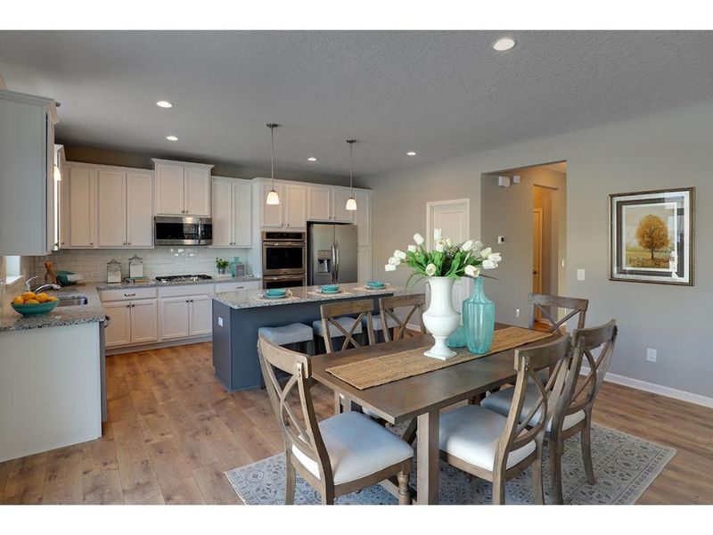 9702 66th St S, Cottage Grove, MN 55016