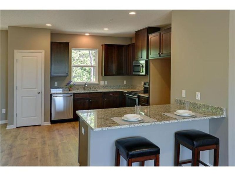 17596 96th Pl N, Maple Grove, MN 55311