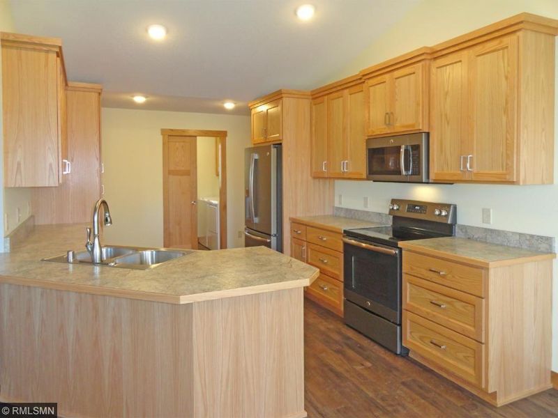 14881 Daisy Ln, Little Falls, MN 56345
