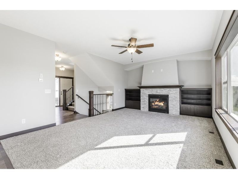 20701 Hamlet Ct N, Forest Lake, MN 55025