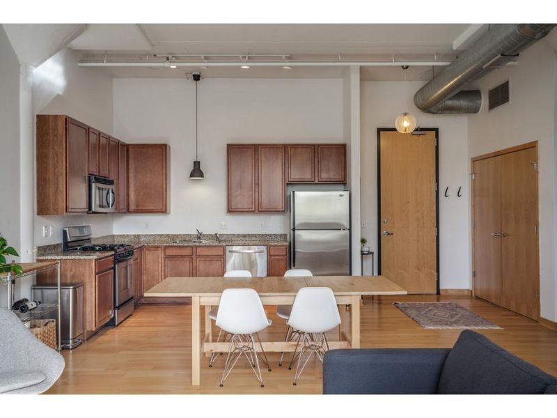 1701 Madison St NE #209, Minneapolis, MN 55413