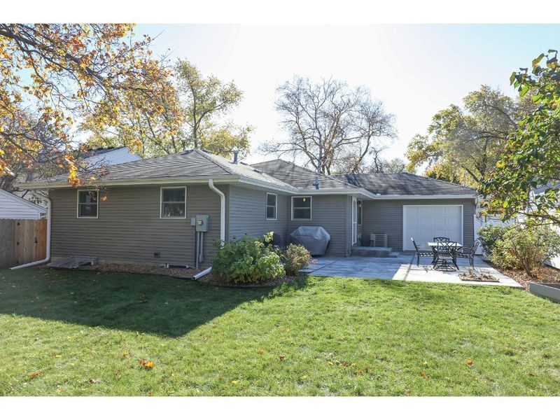 2924 W 71st St, Richfield, MN 55423