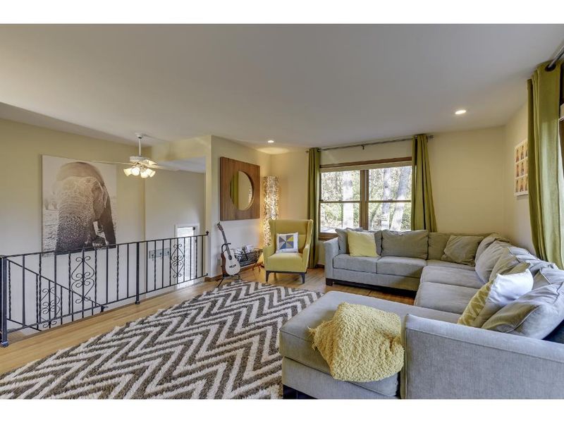 5715 Mount Normandale Dr, Bloomington, MN 55437