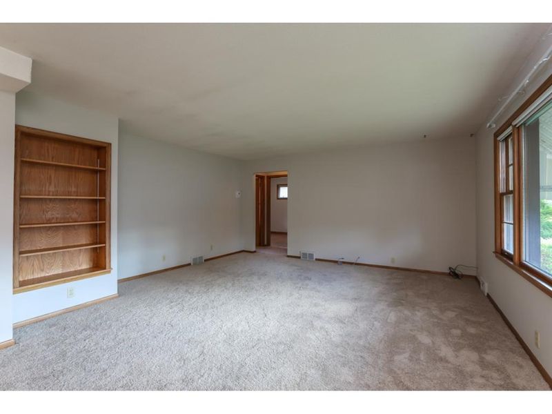1539 Fern Dr, Richfield, MN 55423