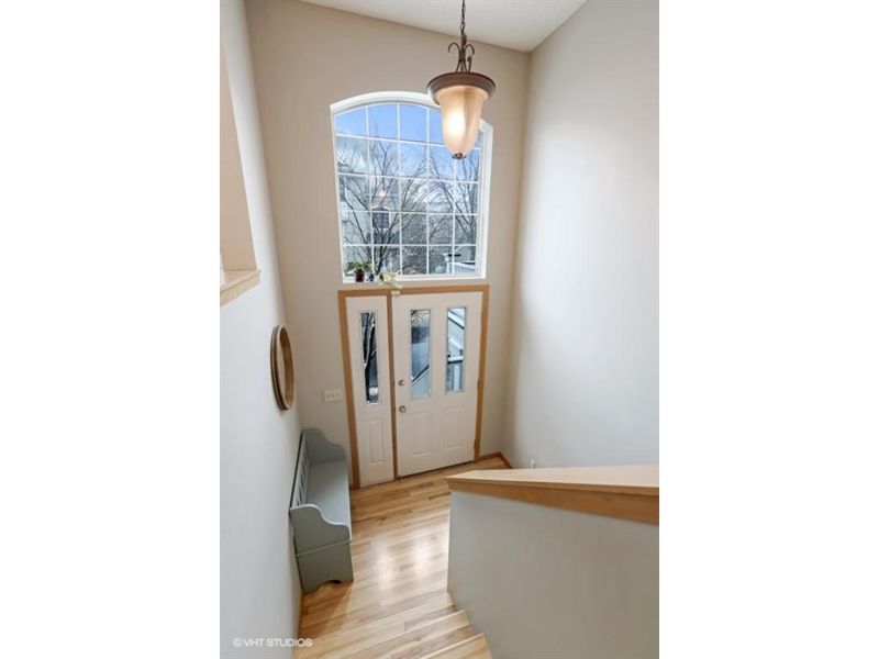 910 Fairfield Way, Minnetonka, MN 55305