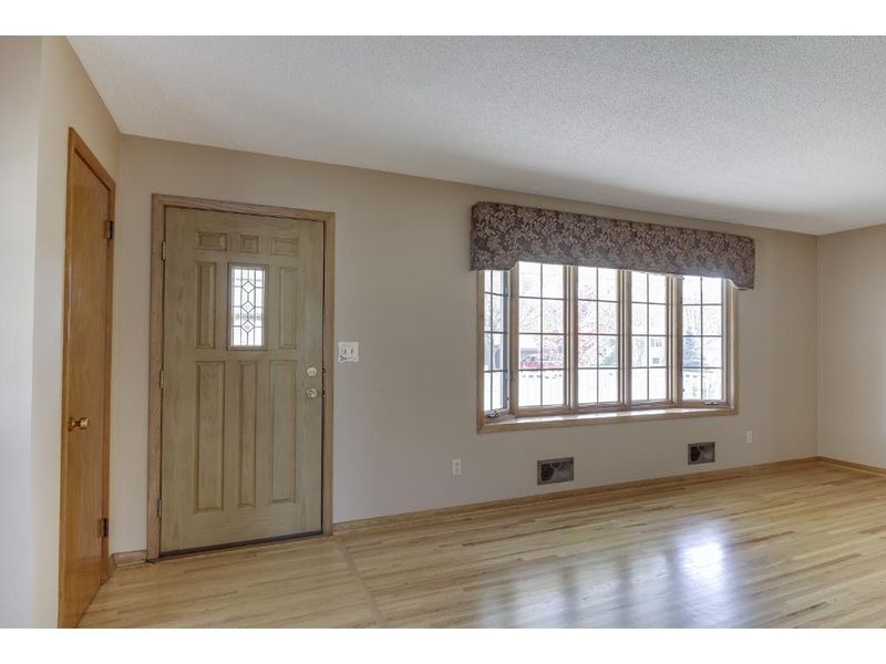 1307 9th Ave, Anoka, MN 55303
