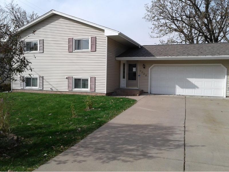 9838 Foley Blvd NW, Coon Rapids, MN 55433