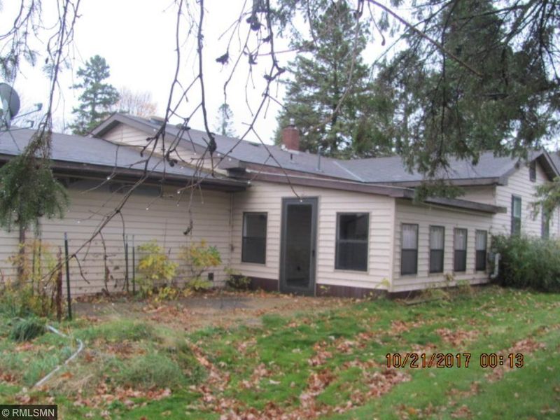 215 Hennepin Ave N, Isle, MN 56342