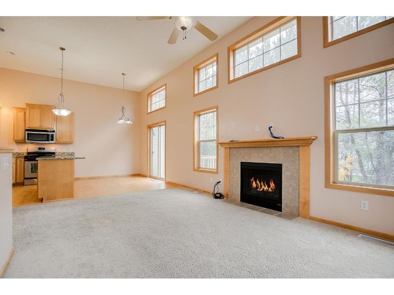 8302 Cedarview Cir, Savage, MN 55378