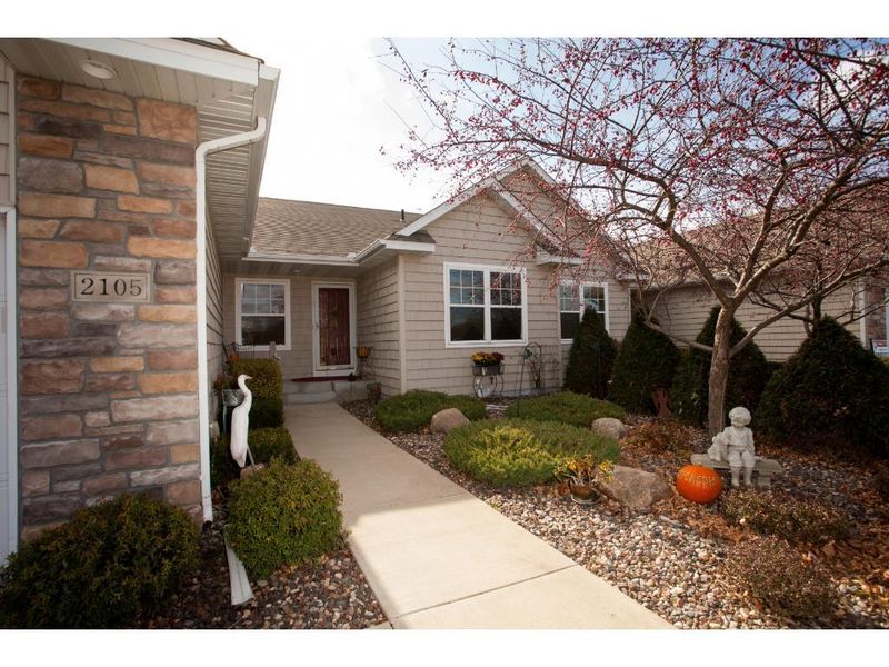 2105 14th St NE, Faribault, MN 55021