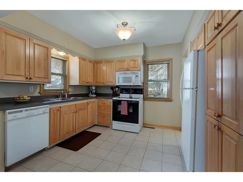 1433 8th Ave N, Saint Cloud, MN 56303
