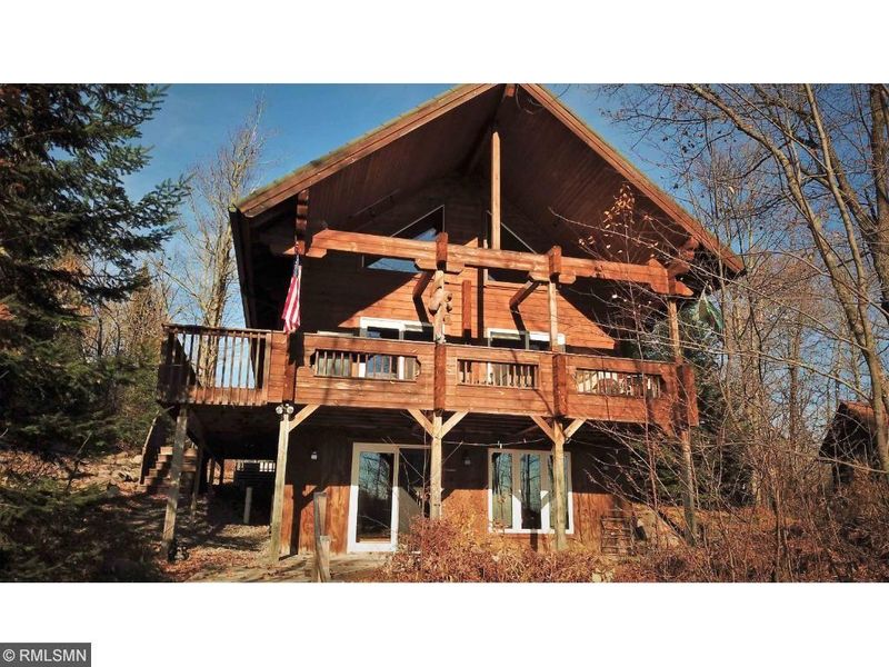12834 Wichingen Rd, Hibbing, MN 55746
