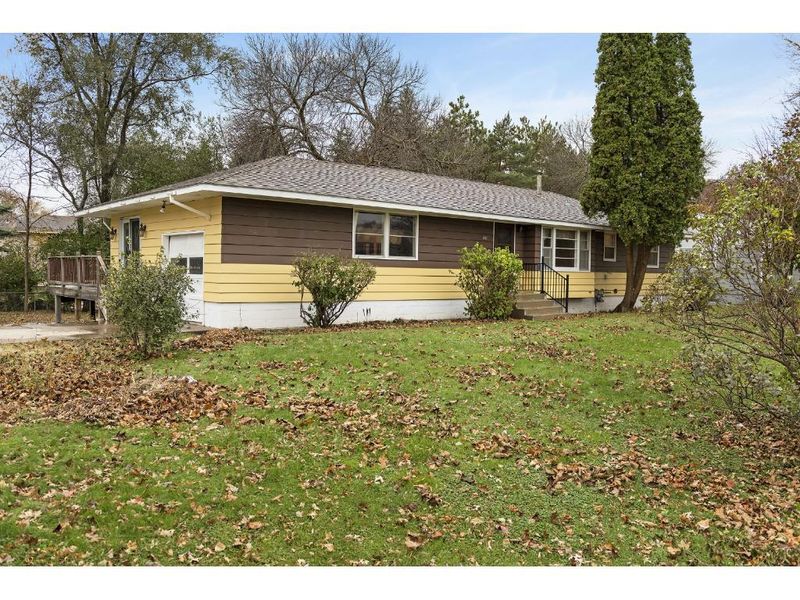 3501 Brookdale Dr N, Minneapolis, MN 55443