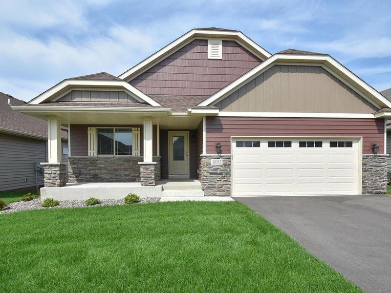 10113 Chowen Ln N, Brooklyn Park, MN 55443
