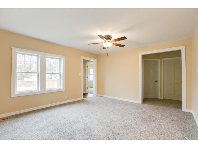 1360 3rd Ave, Newport, MN 55055