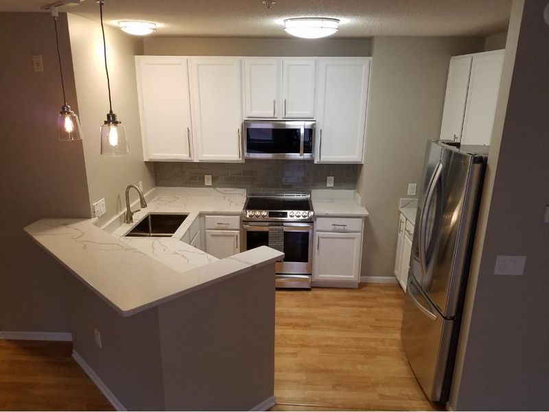 660 N 2nd St #300, Minneapolis, MN 55401