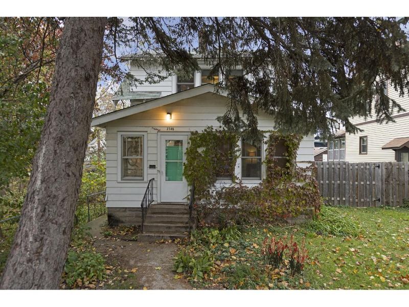 3745 10th Ave S, Minneapolis, MN 55407