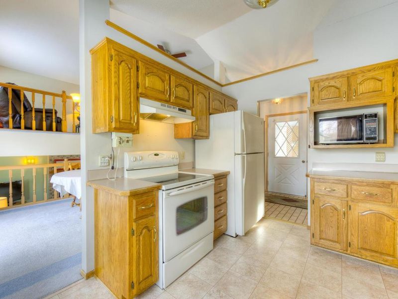 8204 121st Ln N, Champlin, MN 55316