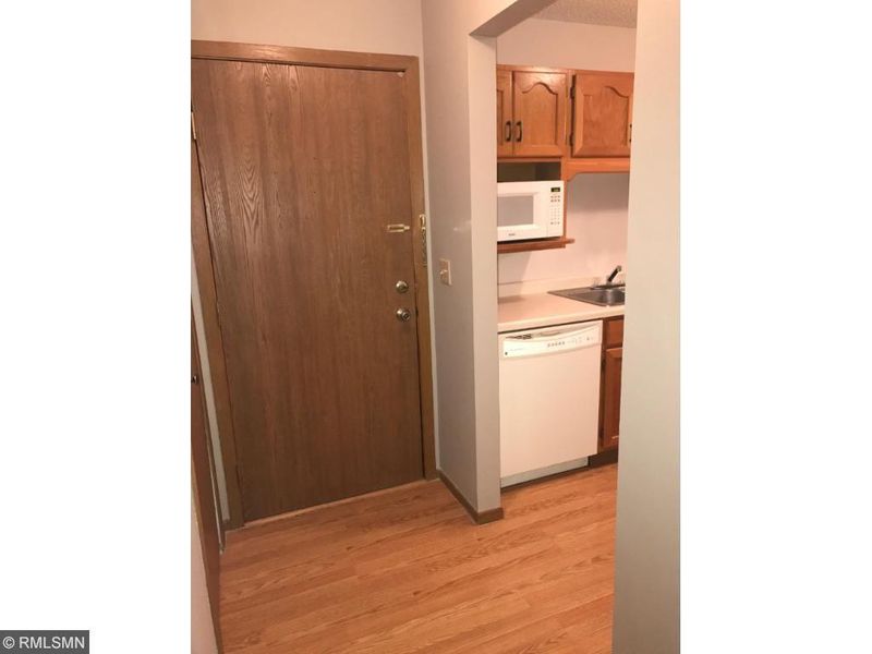 3130 Cory Ln #103, Hastings, MN 55033