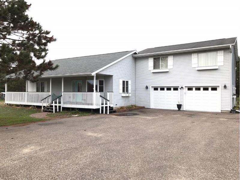 S1250 S 140th Ave, Fall Creek, WI 54742