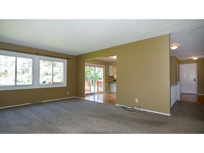 11374 54th St NE, Albertville, MN 55301