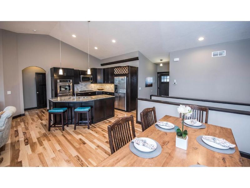 22390 Cambrian Way, Farmington, MN 55024