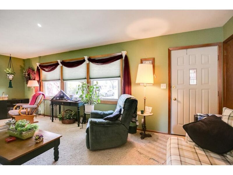 10243 Hanson Blvd NW, Coon Rapids, MN 55433