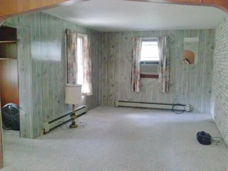 304 NW 4th St, Adams, MN 55909