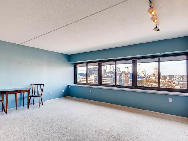 1920 S 1st St #1201, Minneapolis, MN 55454